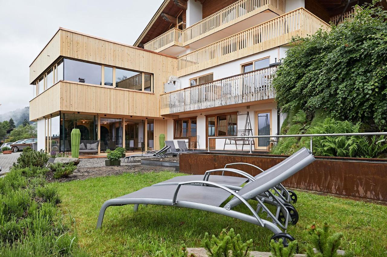 Bio-Hotel Oswalda-Hus Riezlern Exterior foto